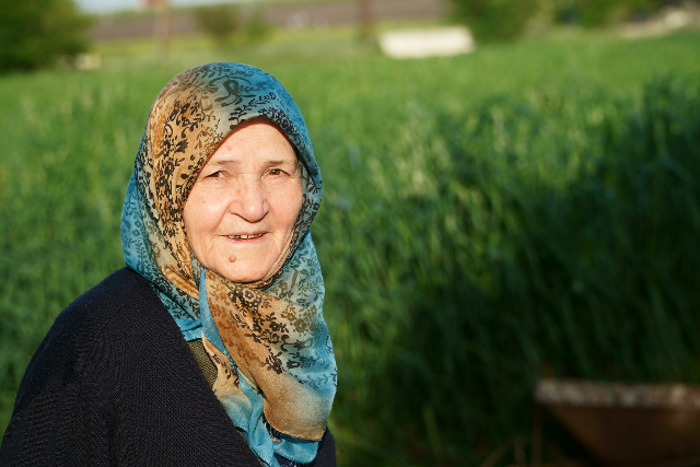 Eine alte bulgarische Frau