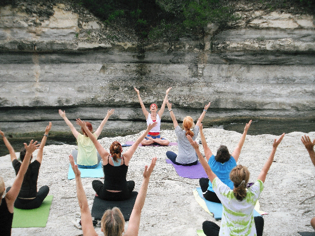 Eine Yogagrupe